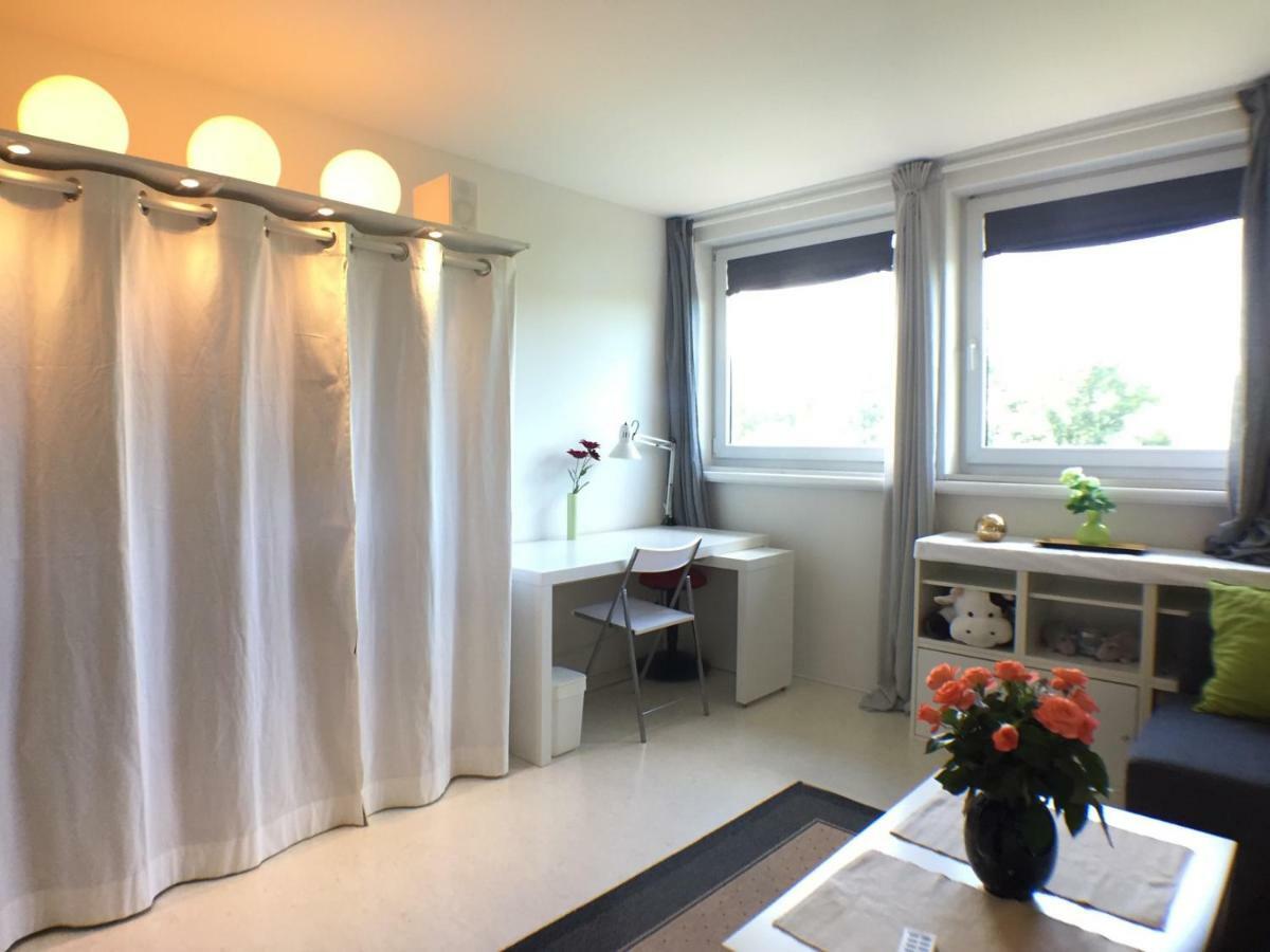 Grosses Helles Zimmer + Eigenes Bad Hamburg Luaran gambar
