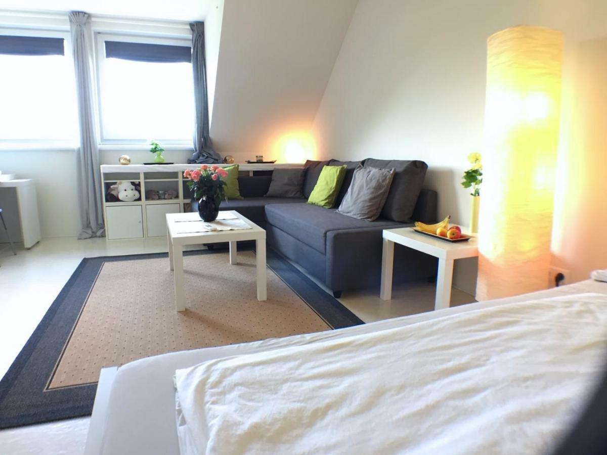 Grosses Helles Zimmer + Eigenes Bad Hamburg Luaran gambar